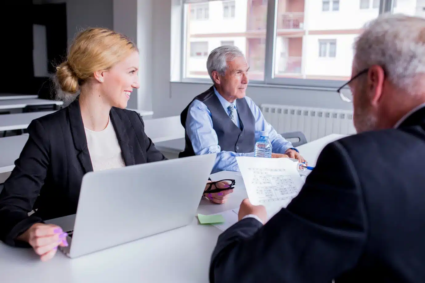 What are the requirements to make a valid will in Kansas