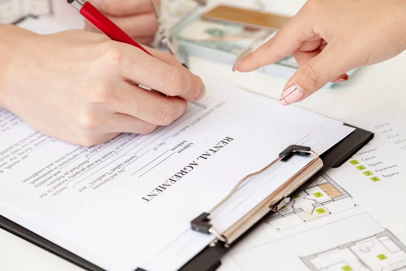Are holographic (handwritten), electronic, oral, and video wills valid in Missouri?